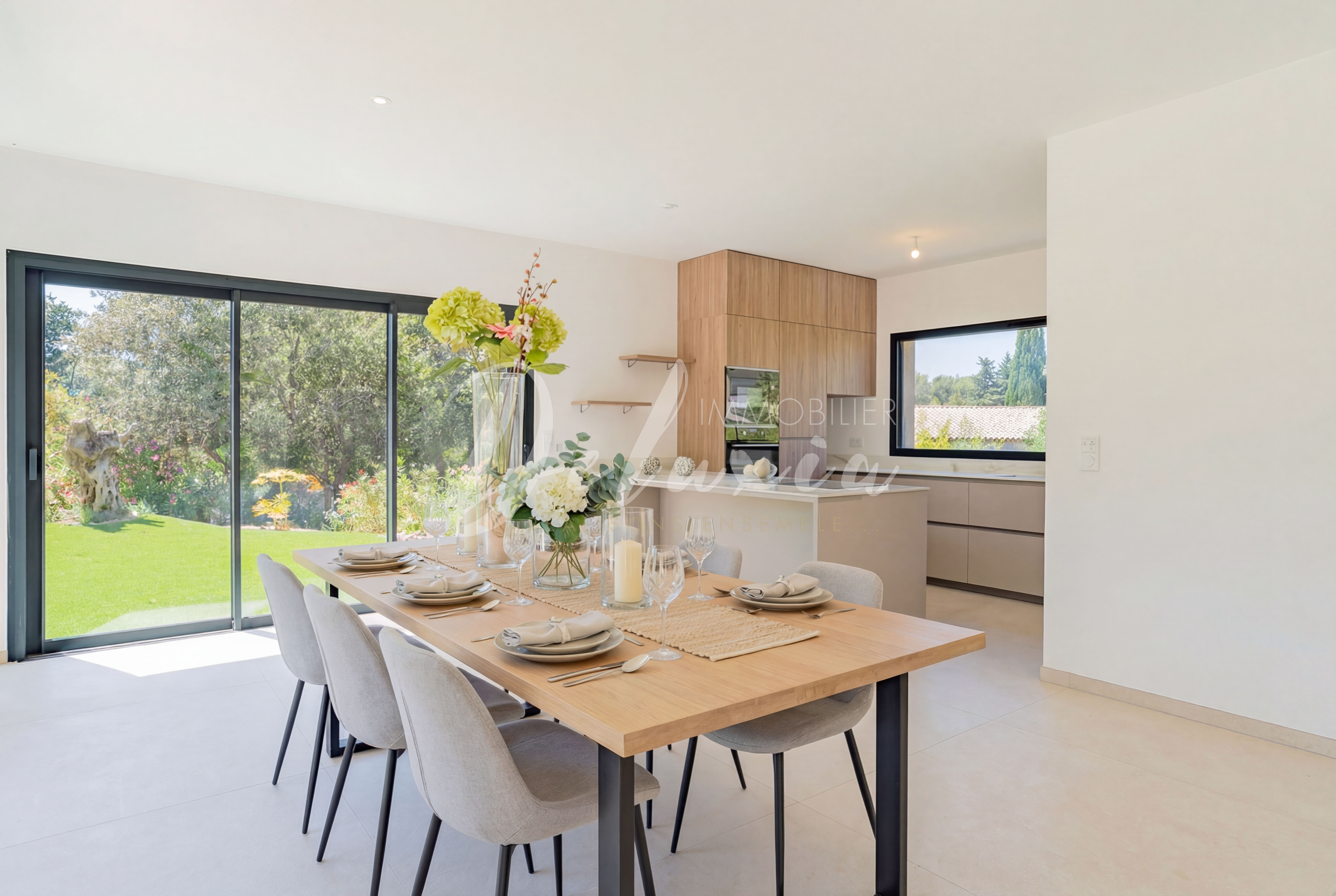 Villa lumineuse à vendre à Saint-Raphaël