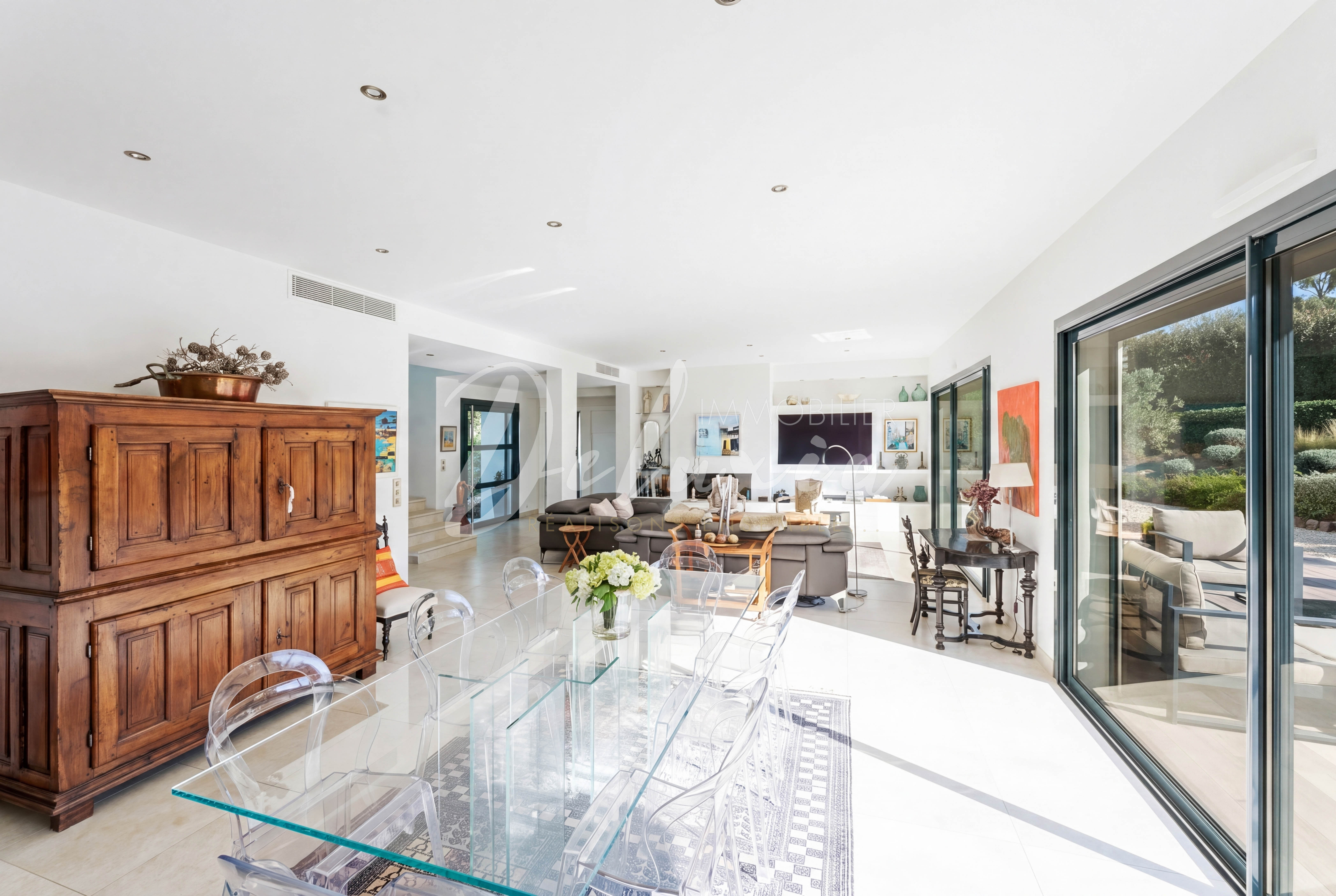 Villa contemporaine avec piscine au coeur d’un domaine recherché, Saint-Raphaël - Valescure.