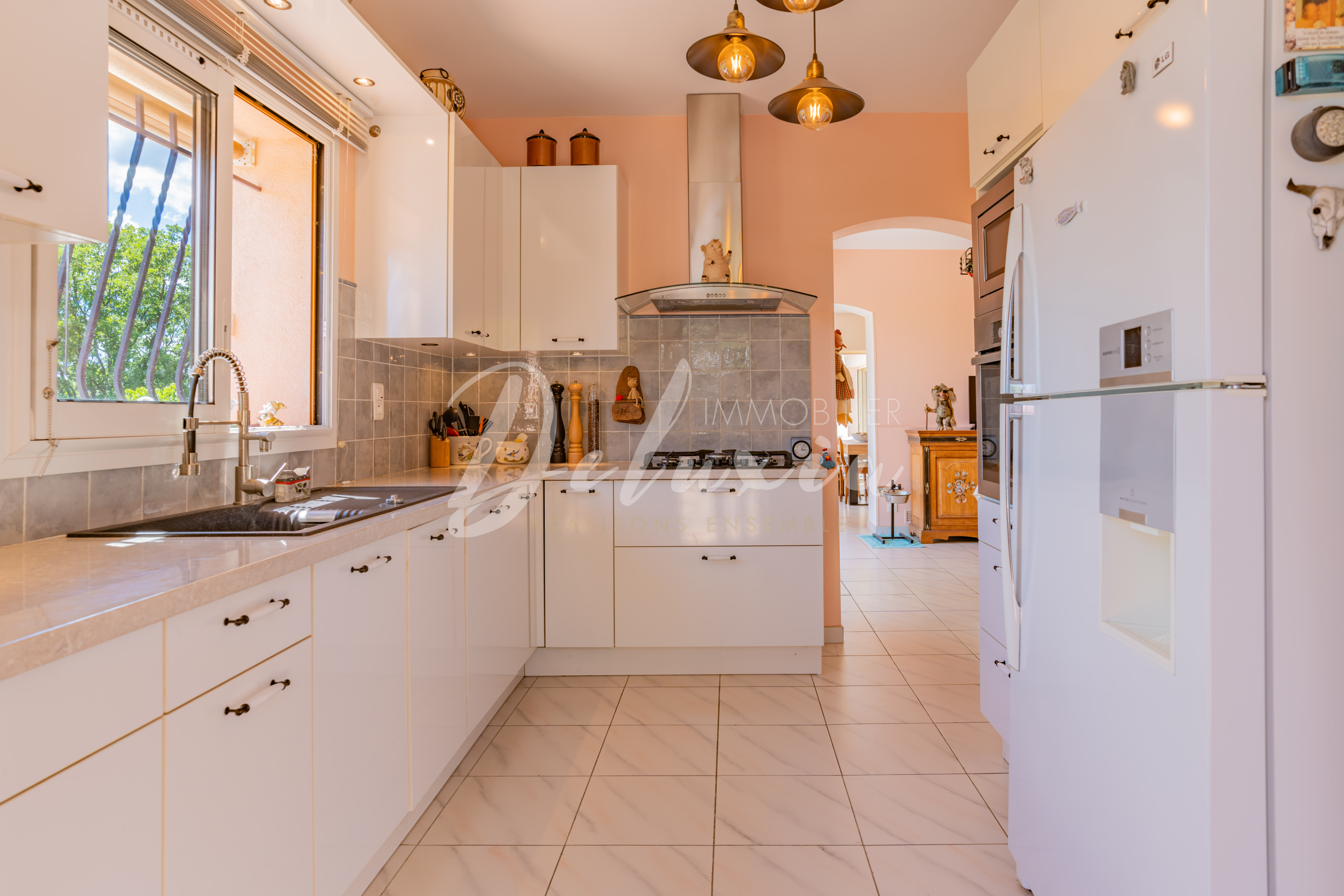 Achat maison avec cuisine équipée à Lorgues 