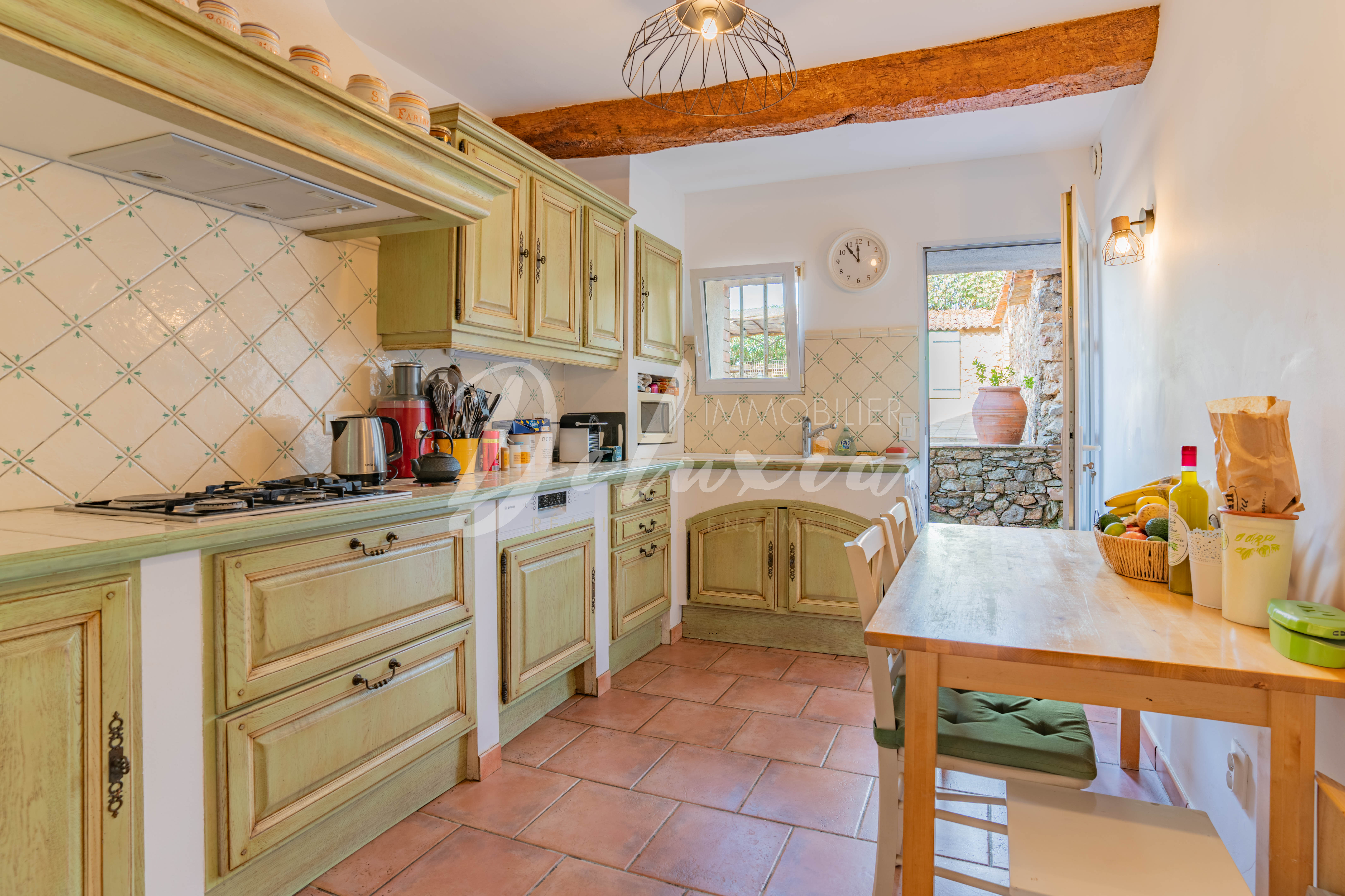 Achat maison avec cuisine équipée à Sainte-Maxime