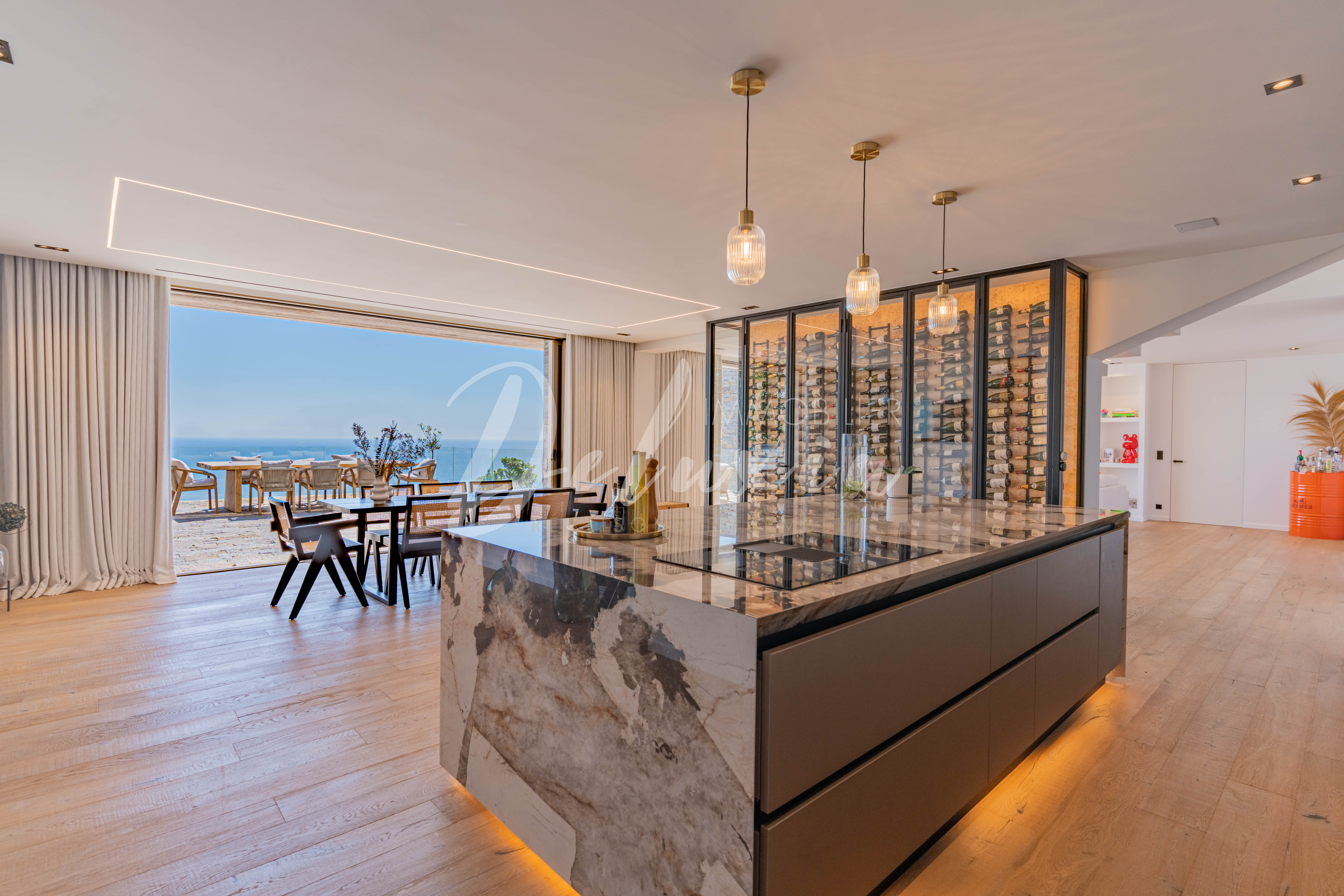 Villa avec grande cuisine moderne à vendre aux Issambres