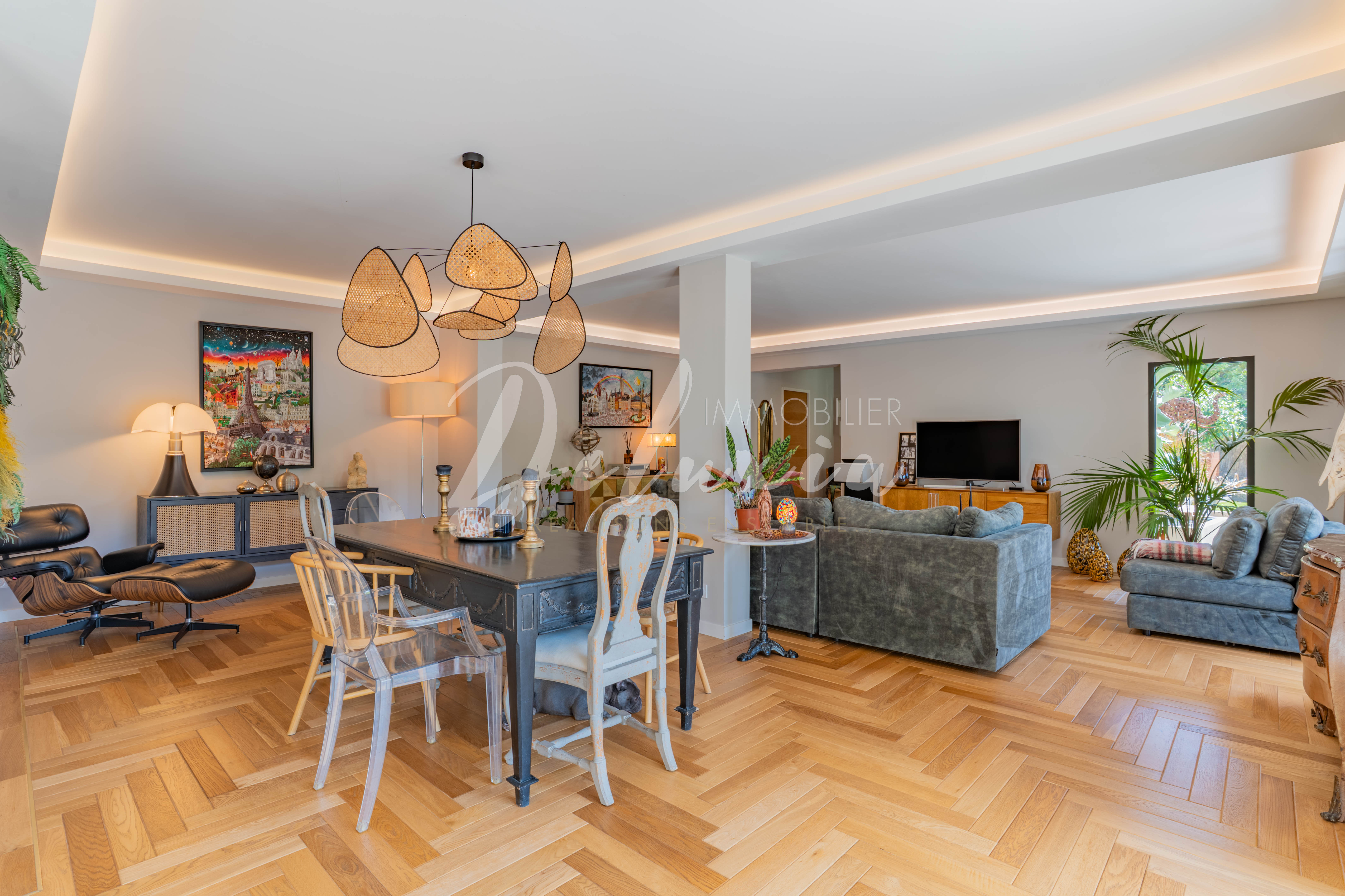 Acheter une villa avec grande pièce de vie aux Issambres 