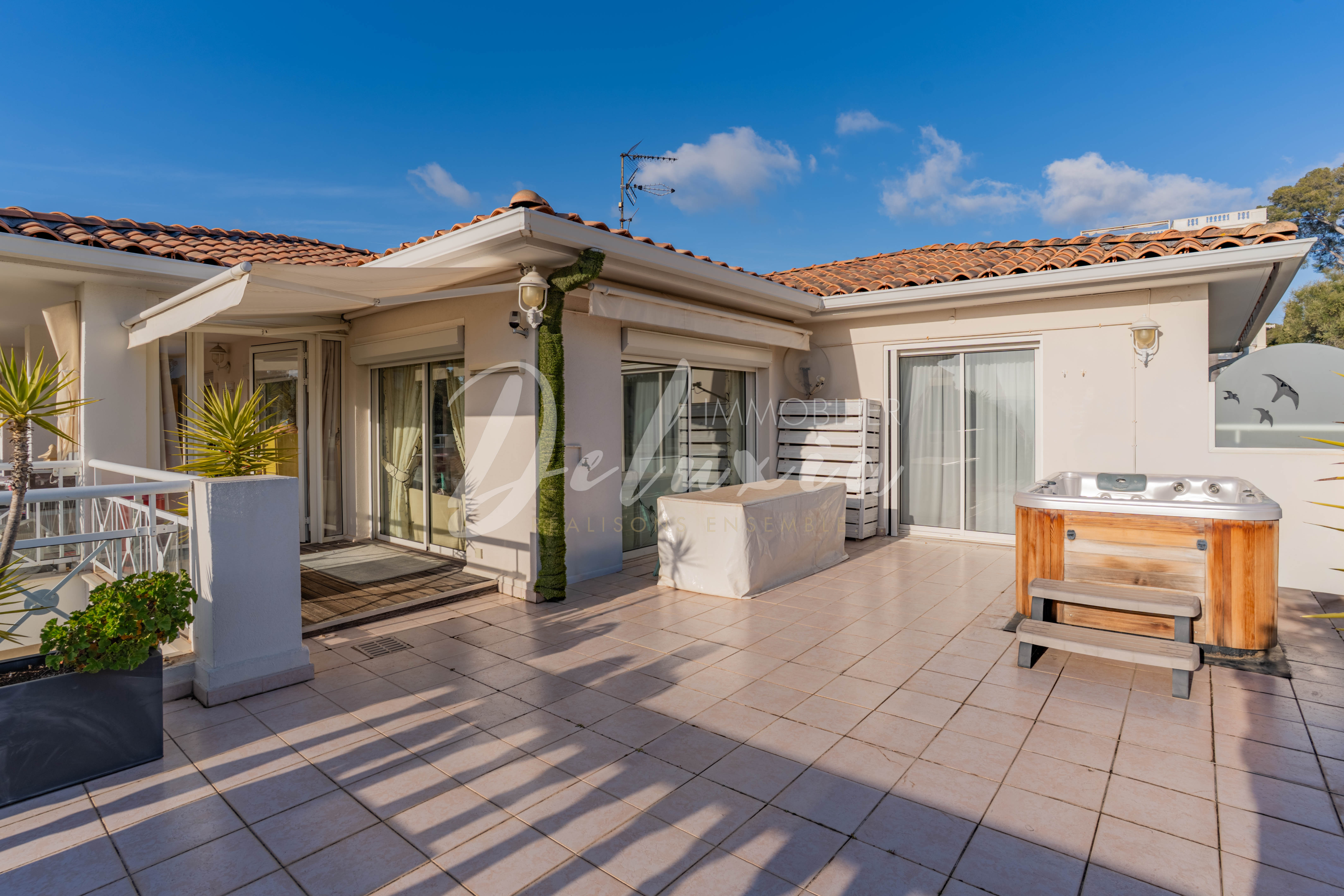 Appartement à vendre avec jacuzzi à Saint-Raphaël 