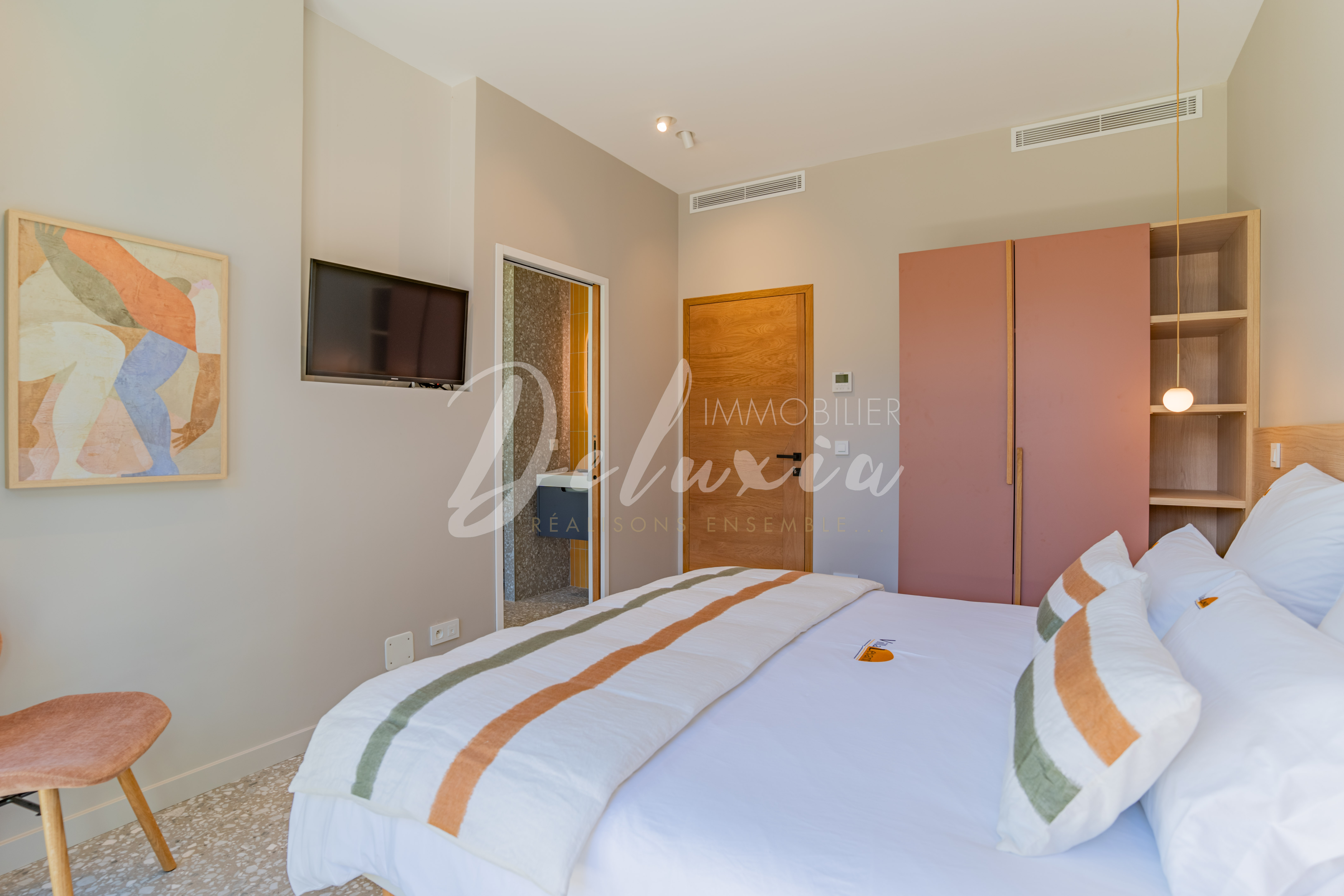 Propriété à vendre avec 5 chambres en suite à Grimaud 