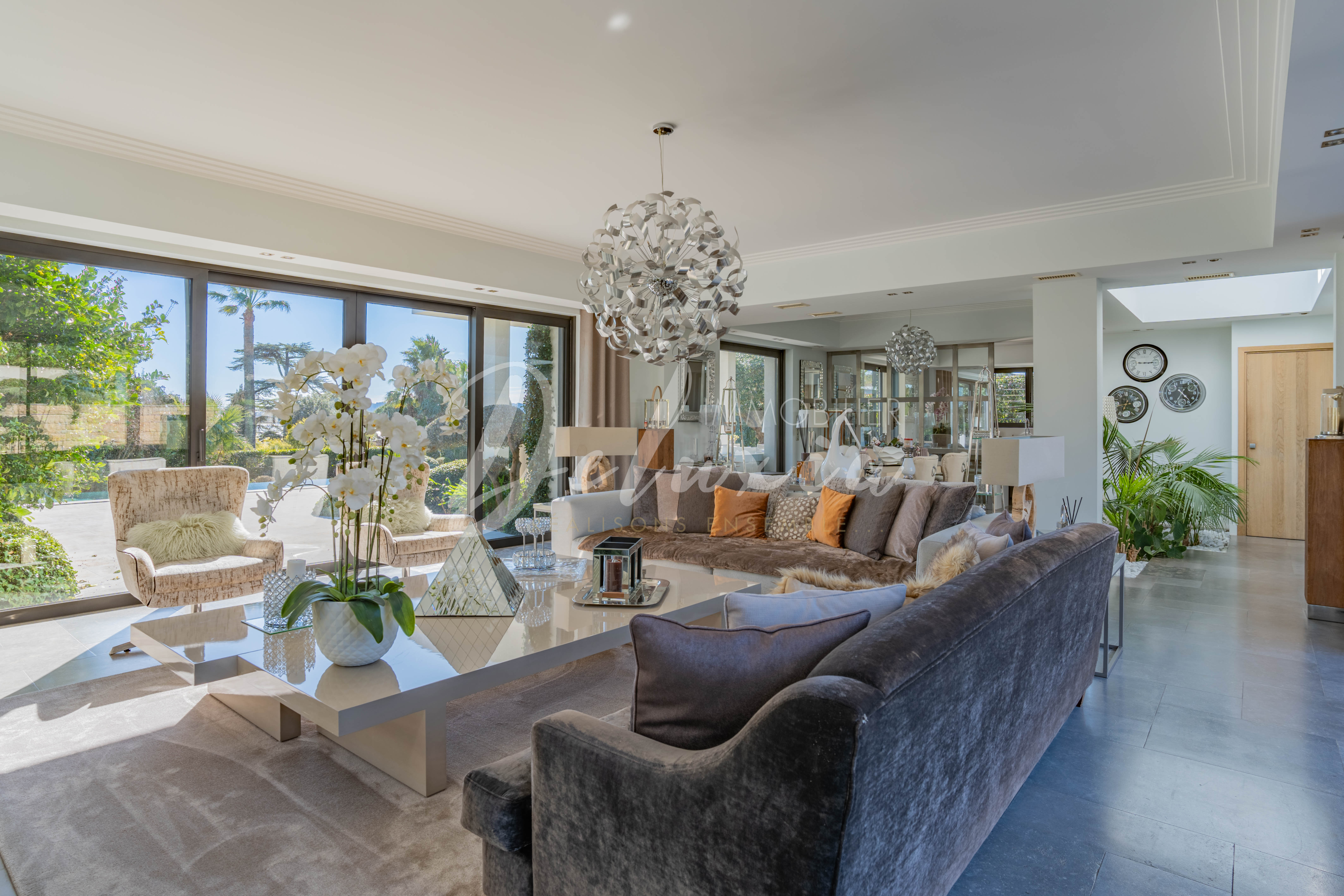 Villa à vendre avec des beaux volumes à Grimaud 