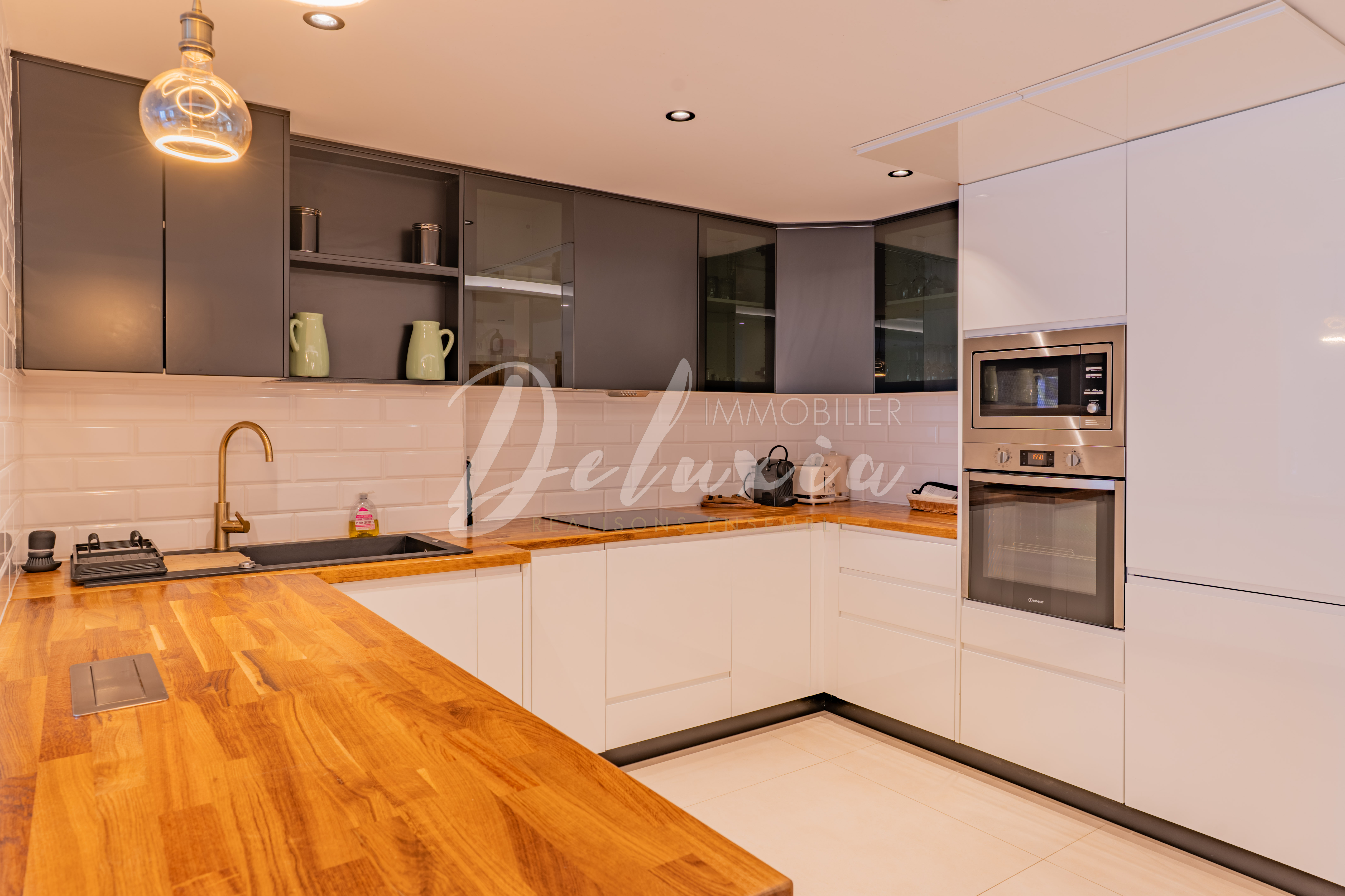 Appartement avec grande cuisine équipée à vendre à Saint-Tropez