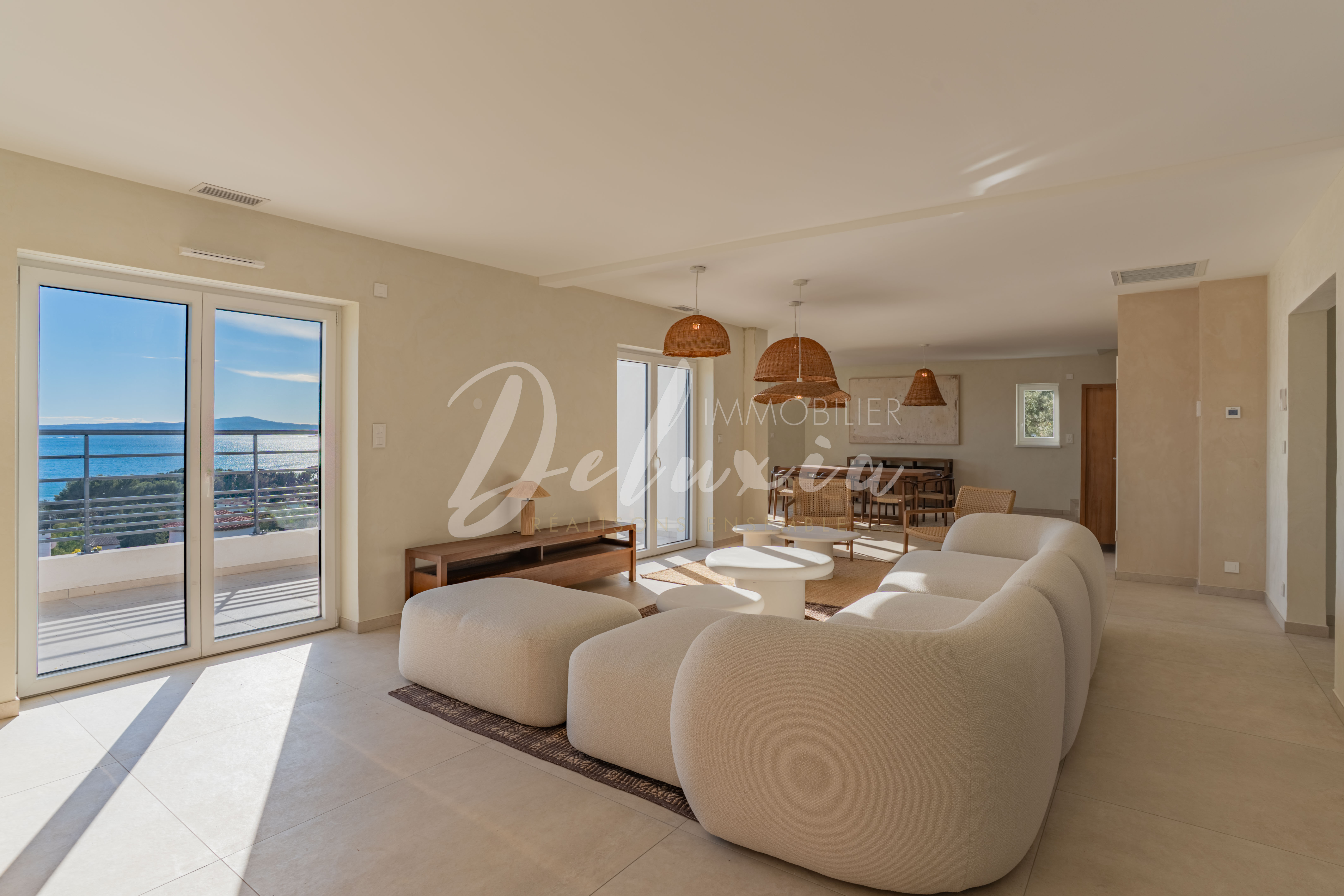 Acheter une maison avec prestations haut de gamme sur la Côte d'Azur