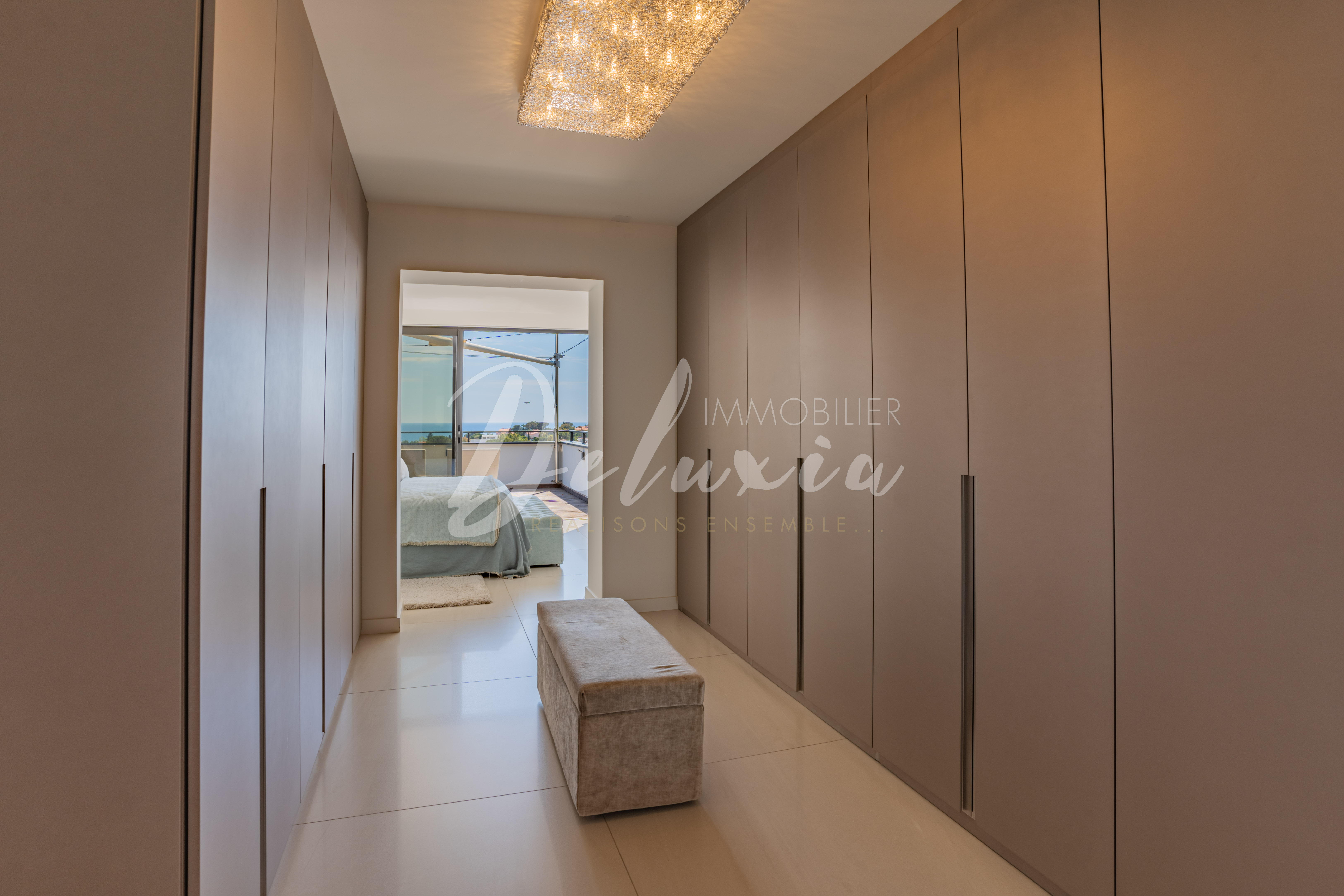 Villa avec grand dressing à vendre à Saint-Raphaël 