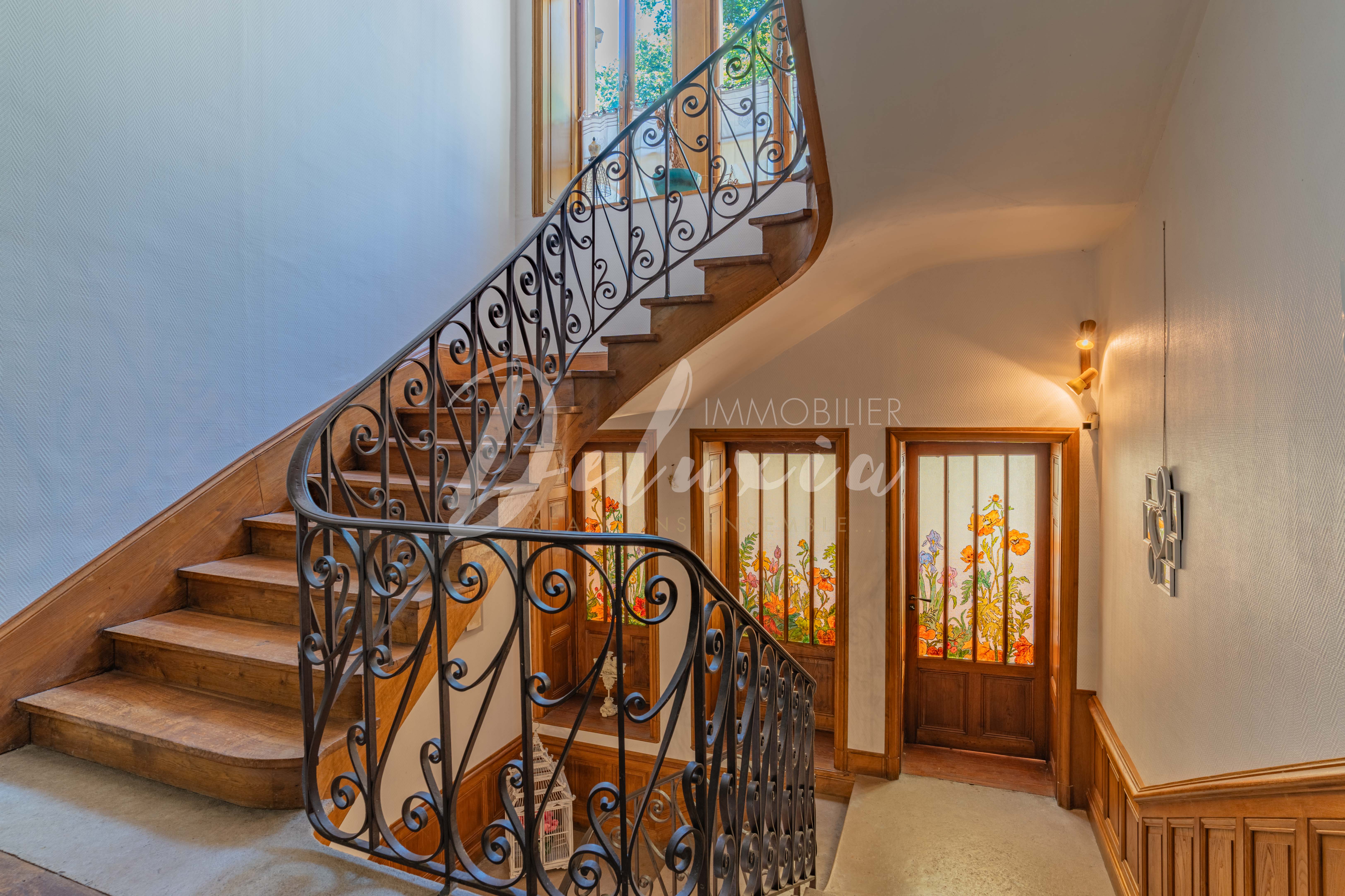 Propriété style château à ventre en France
