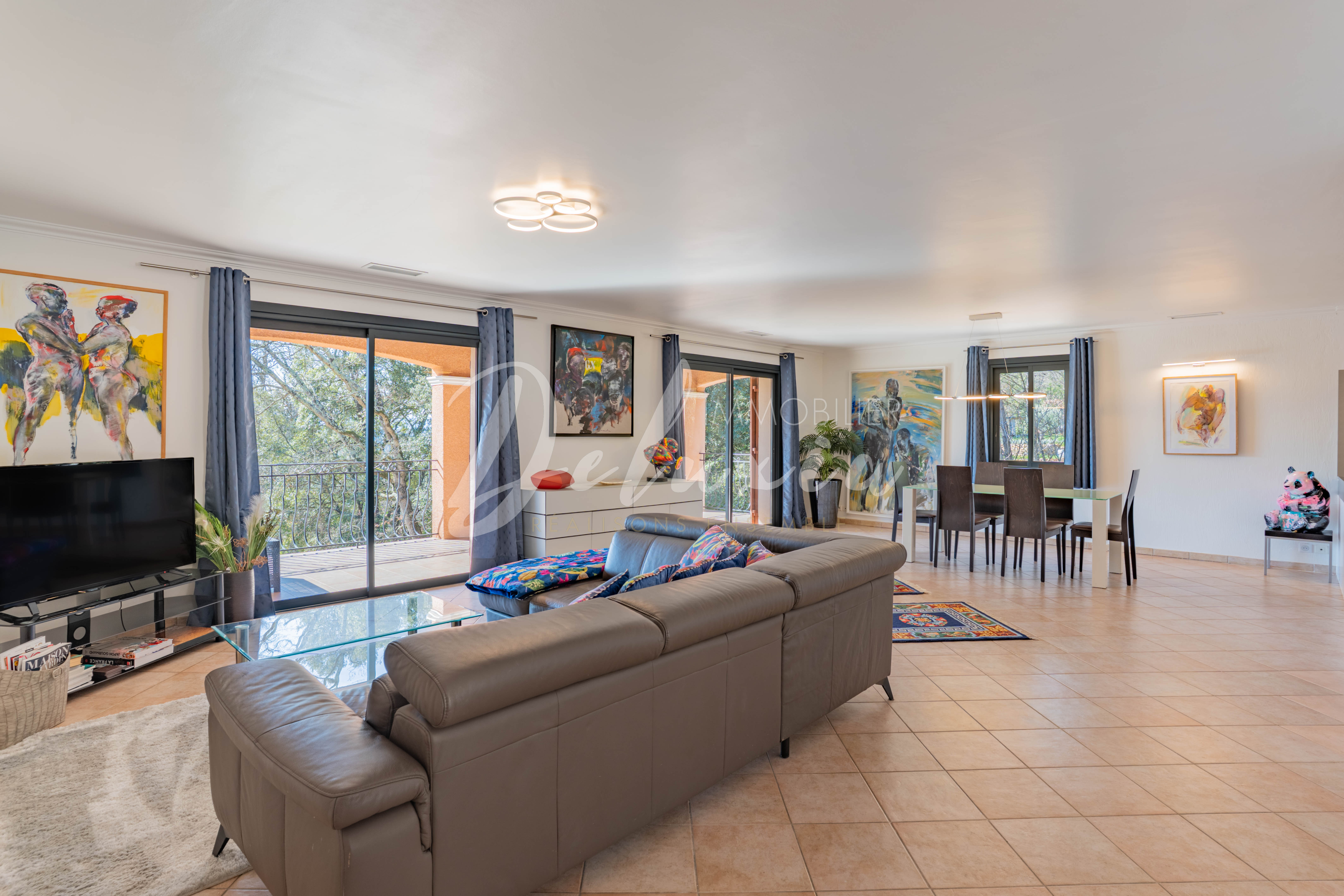 Achat villa avec grande pièce de vie à La Motte 