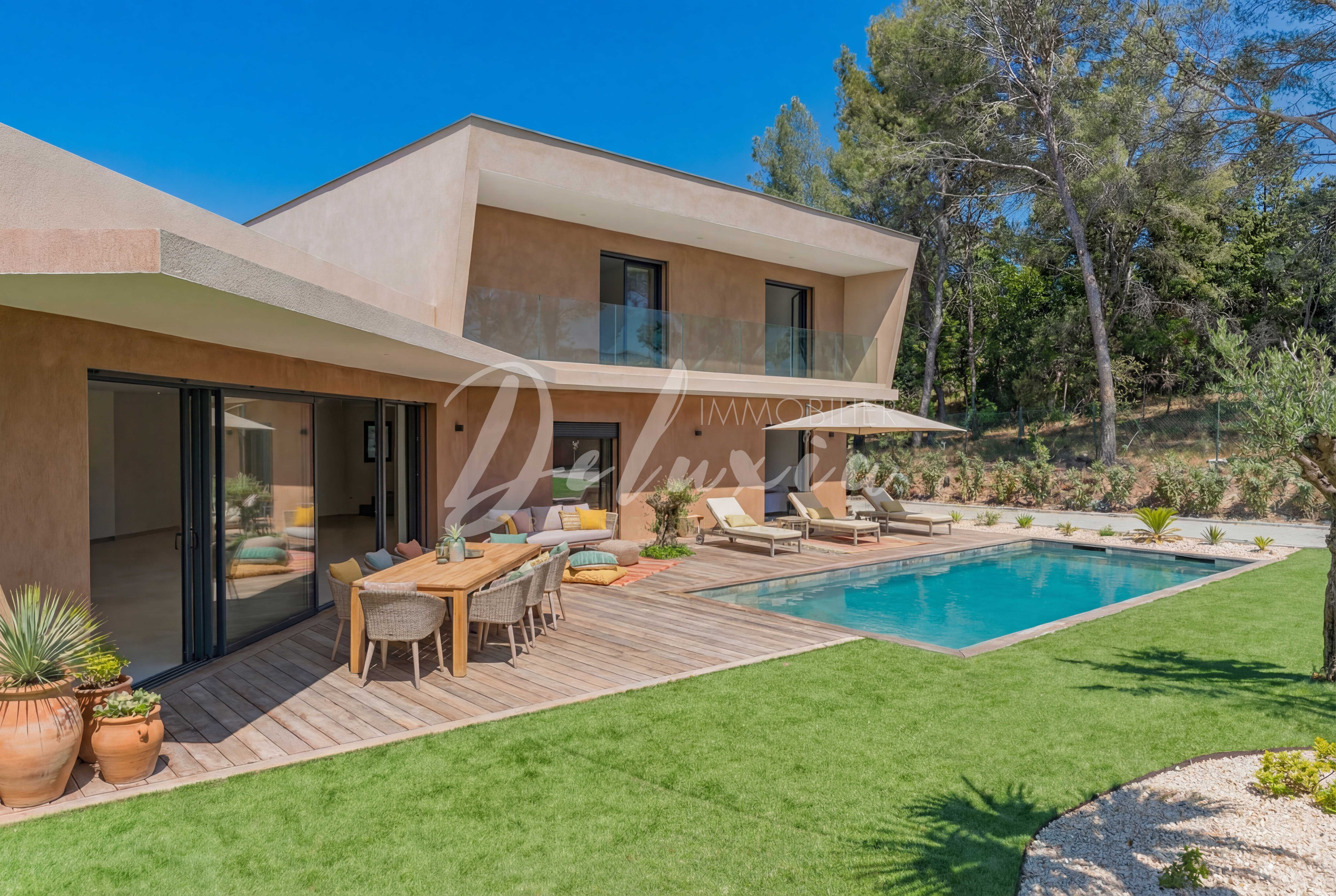 Acheter une villa avec exposition Sud à Saint-Raphaël