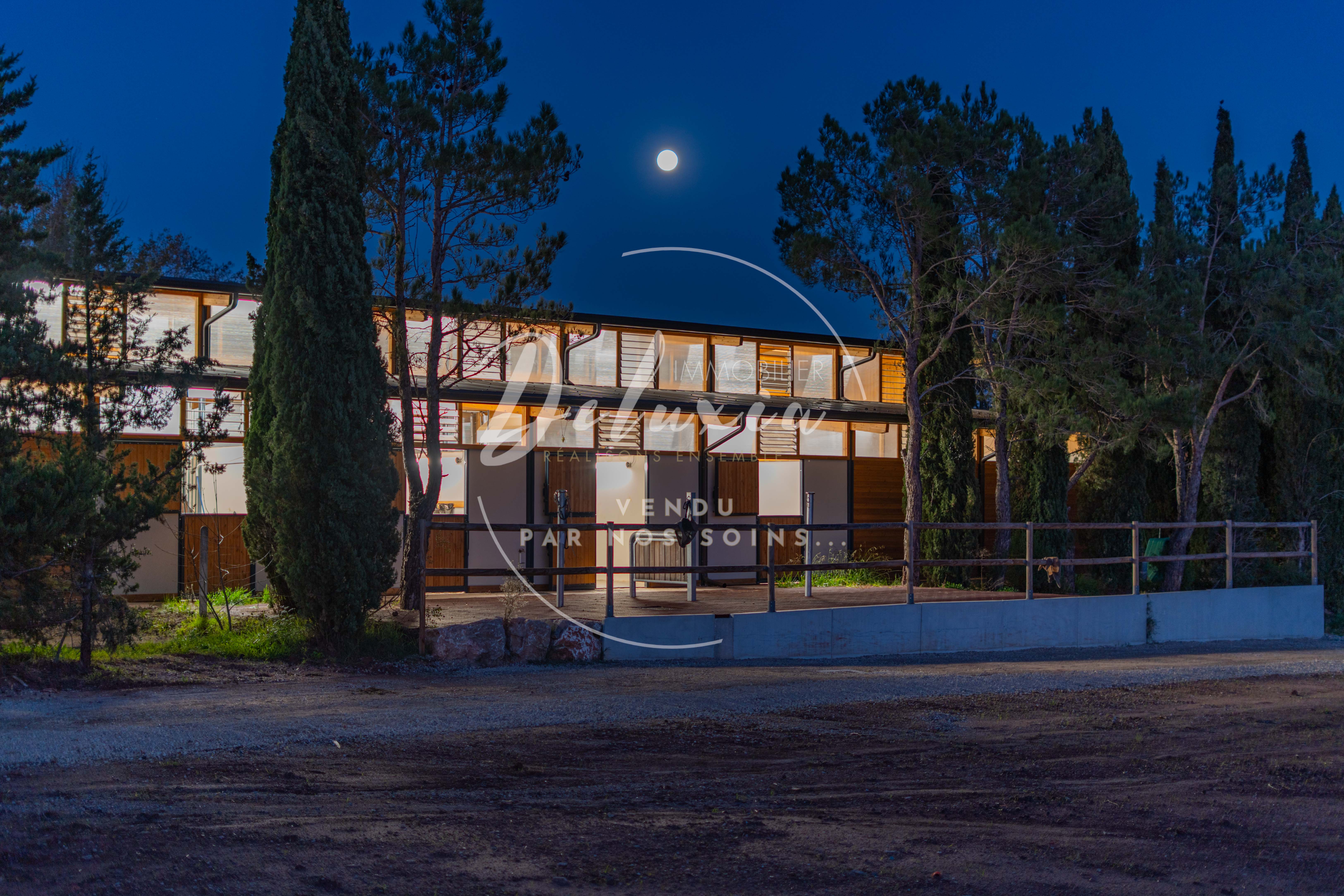 Propriété équestre et viticole vendue à Vidauban.