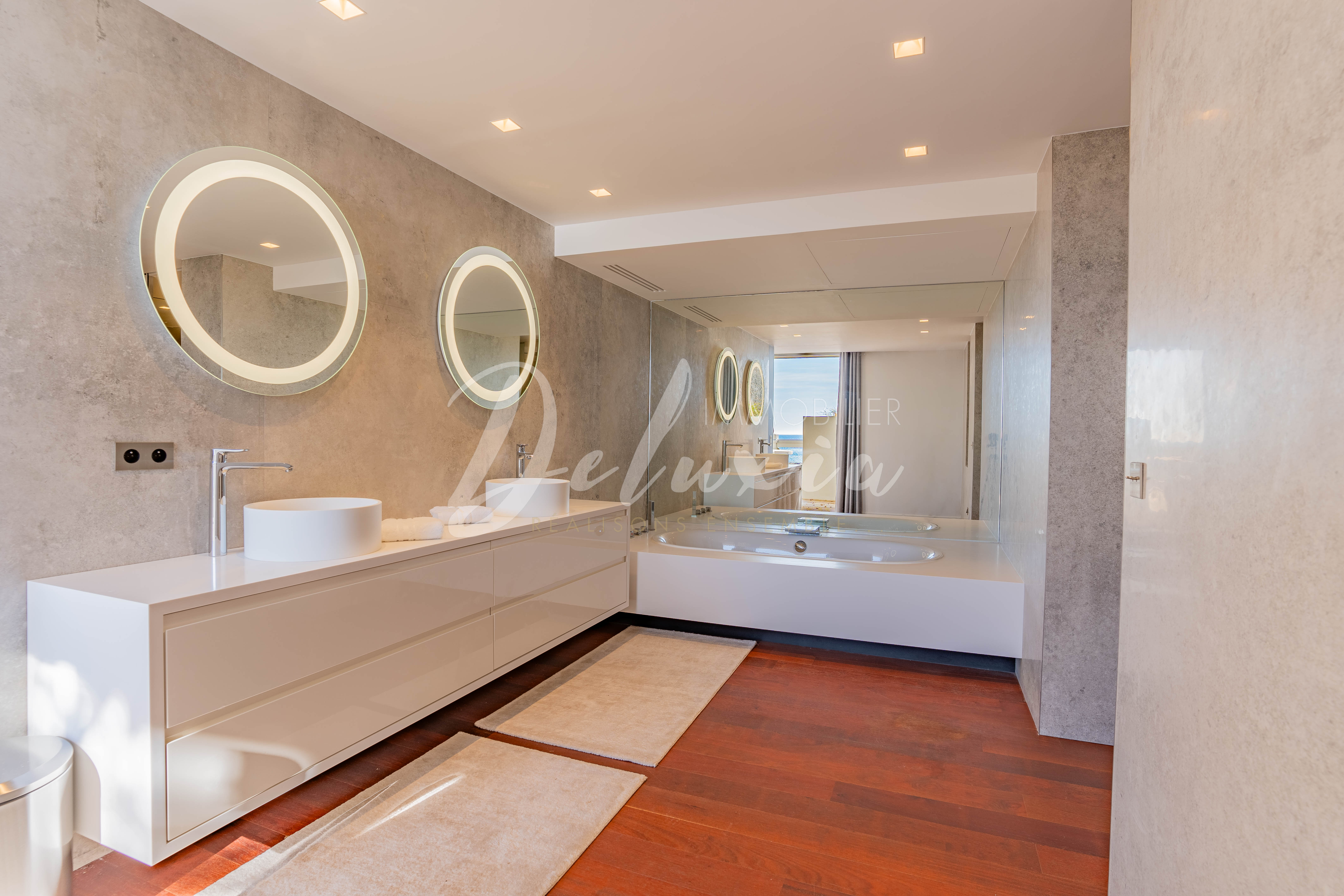 Achat villa avec salle de bains moderne à Saint-Raphaël 