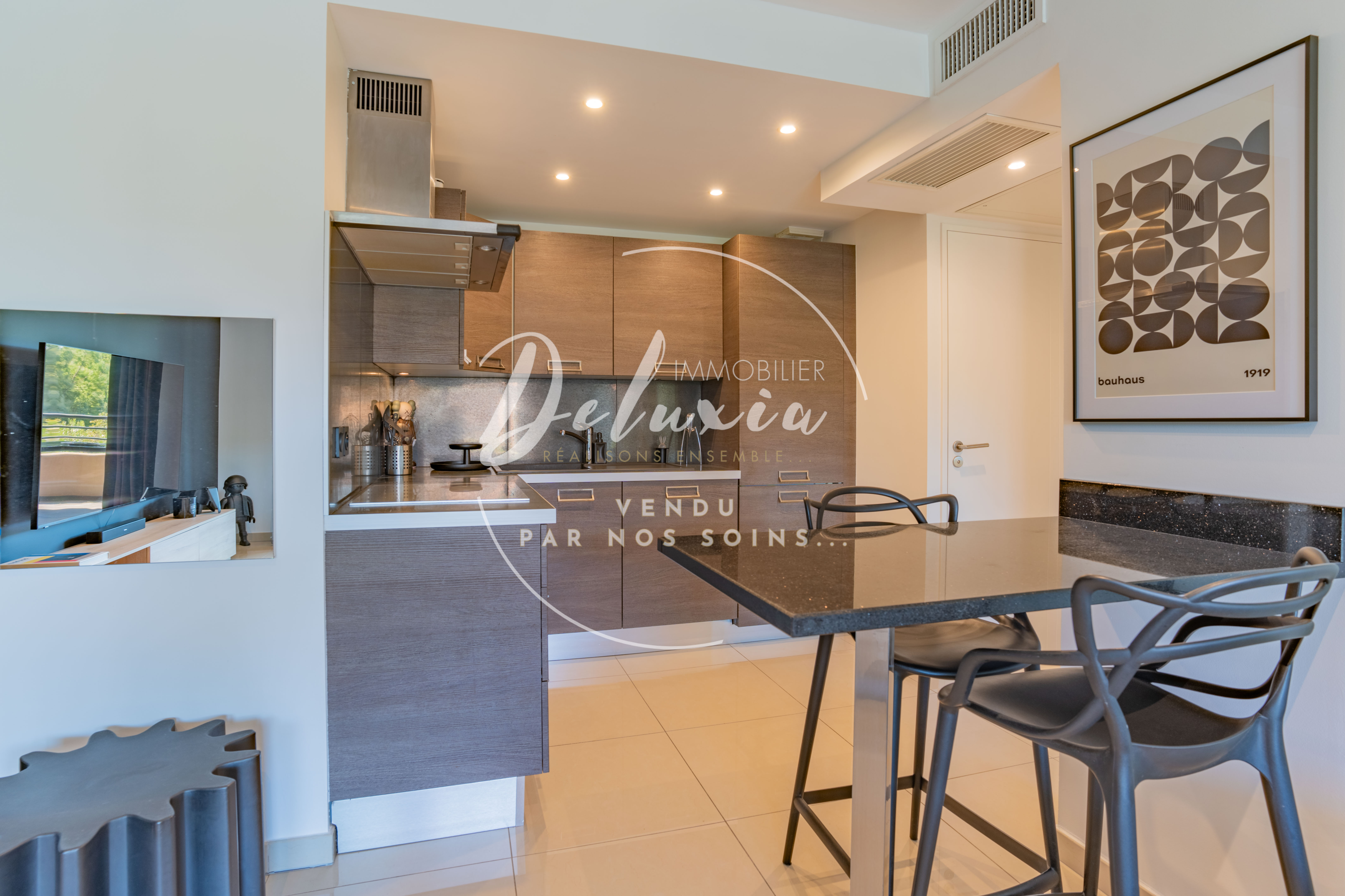 Appartement à vendre avec cuisine moderne à Saint-Raphaël