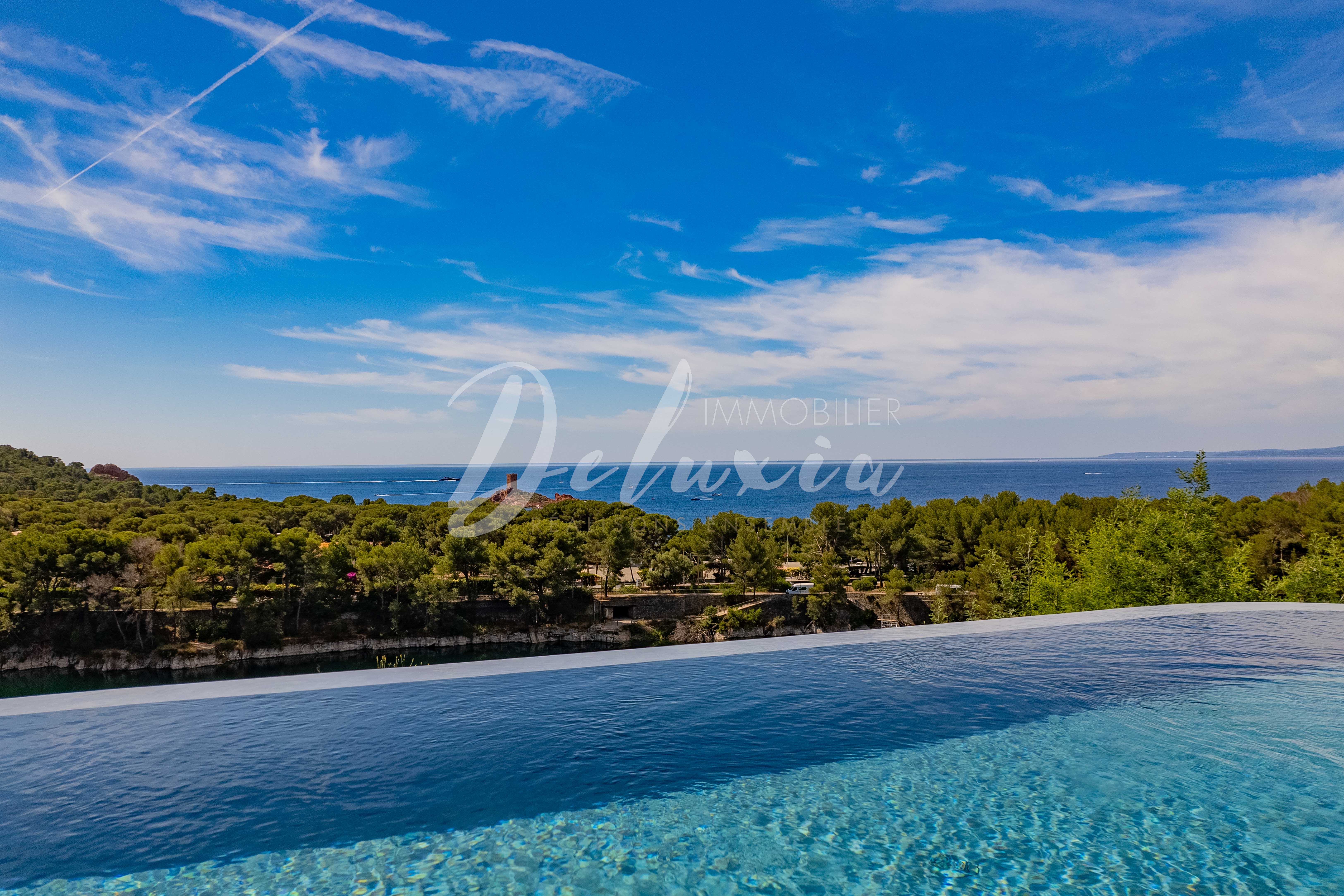 Achat maison avec vue sur l'île d'or à Saint-Raphaël, Le Dramont