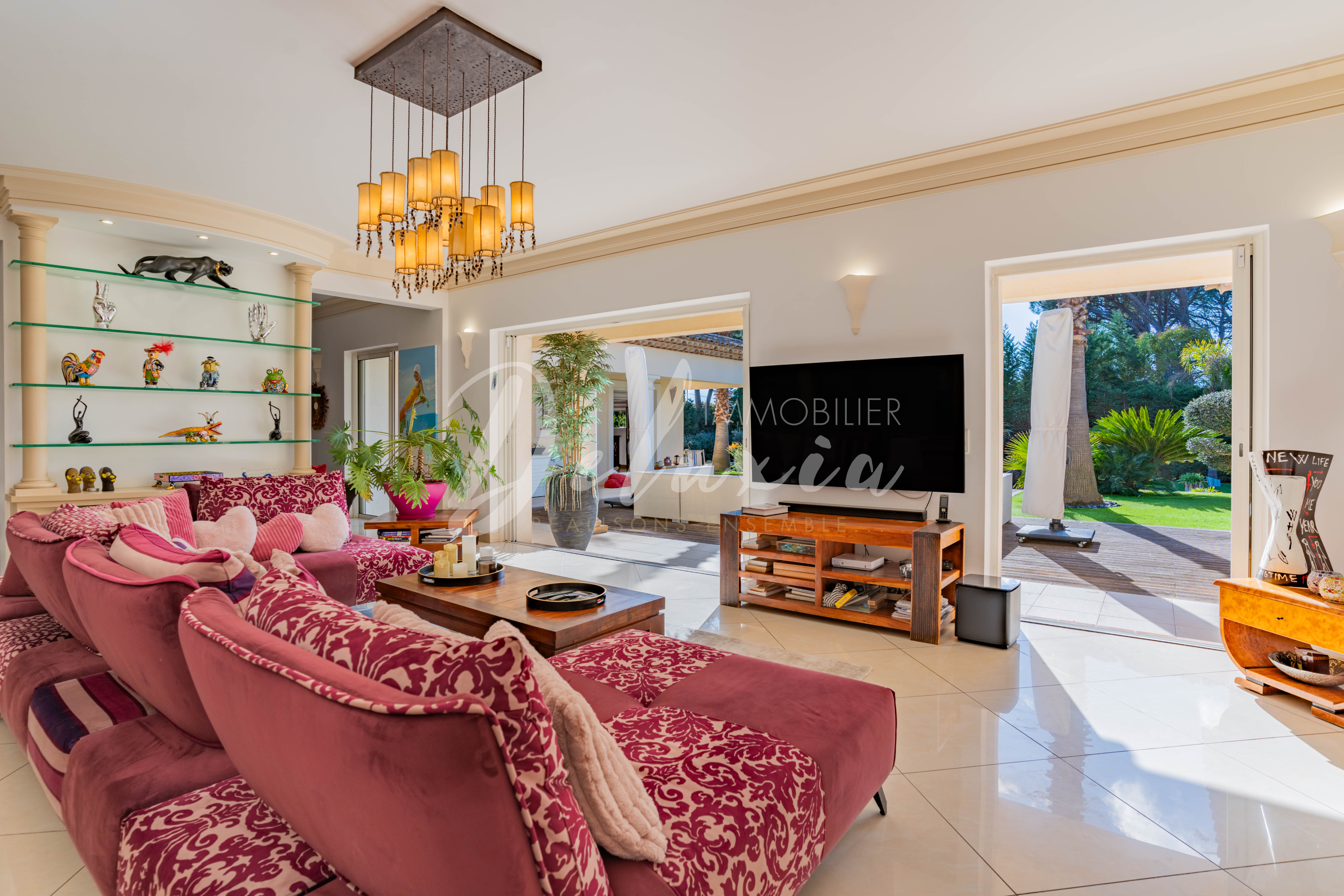 Achat villa avec grand séjour Saint-Raphaël 