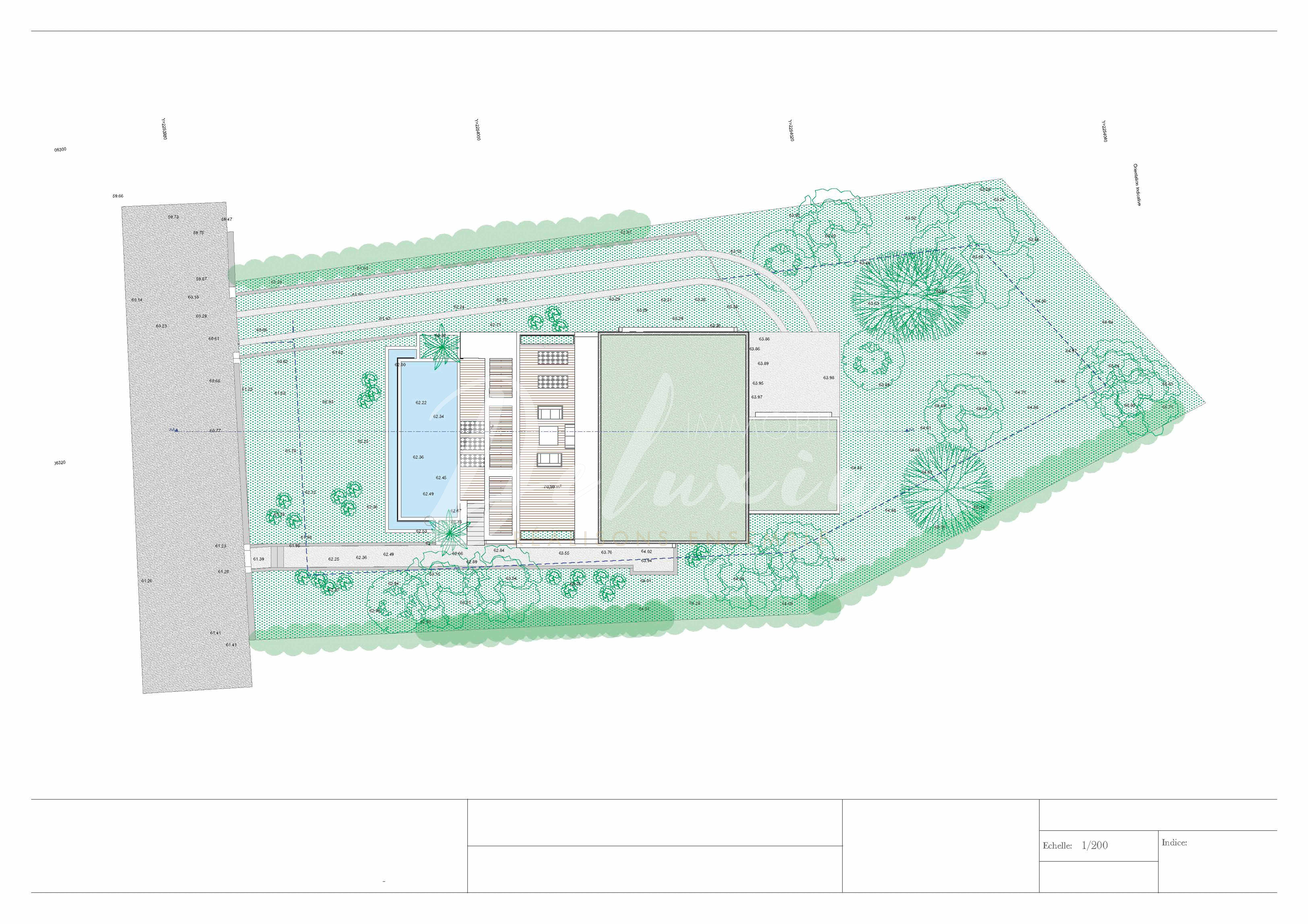 Plan de masse d'une villa neuve à Saint-Raphaël