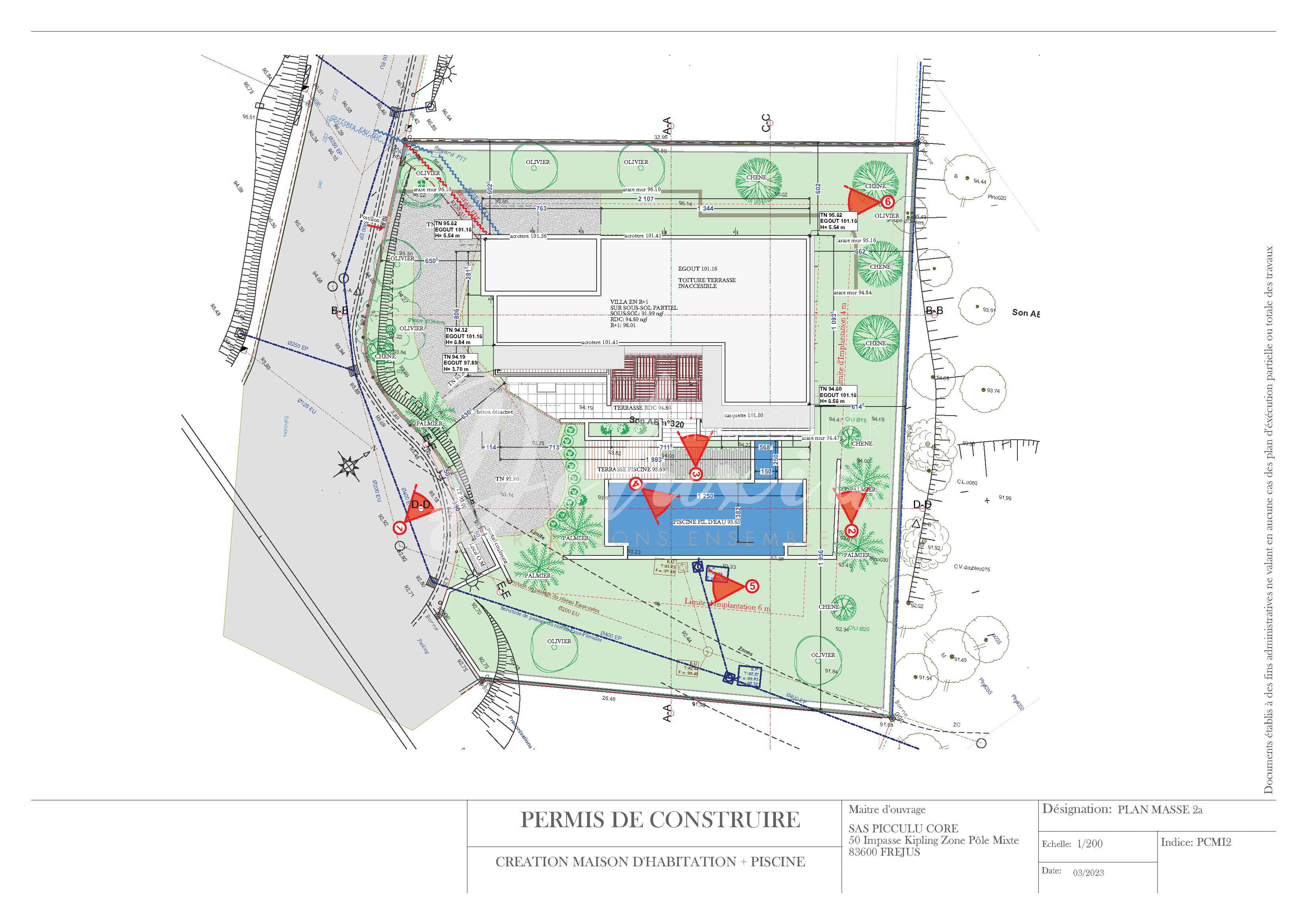 Plan de masse d'une villa neuve à Saint-Raphaël 