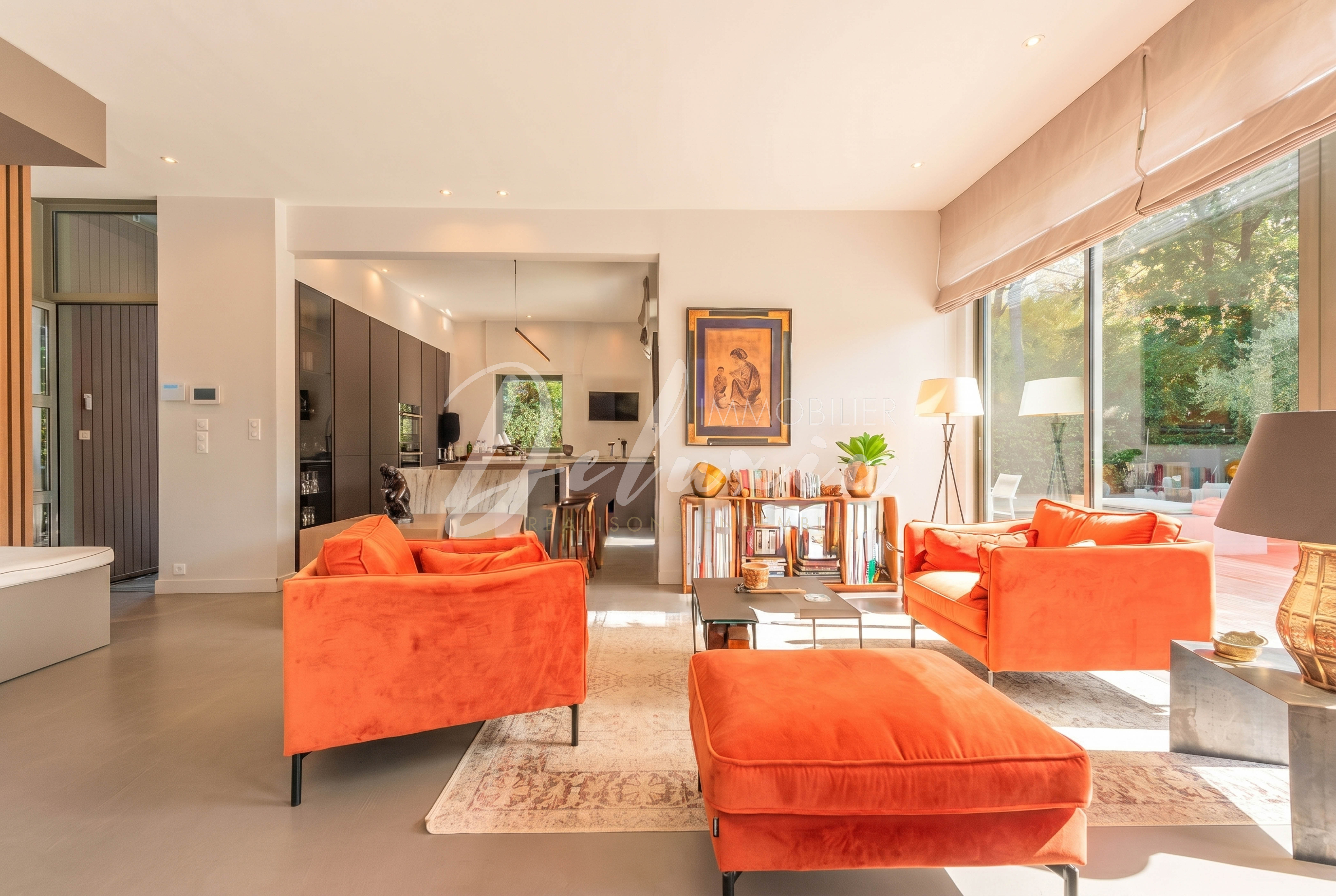 Villa contemporaine d’architecte avec piscine au coeur de Valescure, Saint-Raphaël.