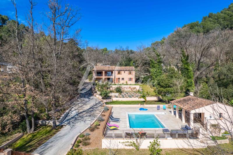 Achat maison avec piscine à La Motte