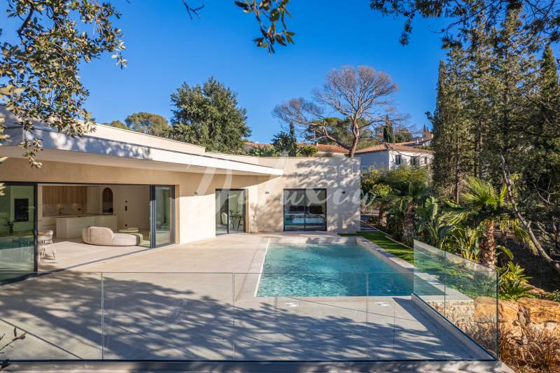 Villa contemporaine neuve à vendre à Saint-Raphaël 