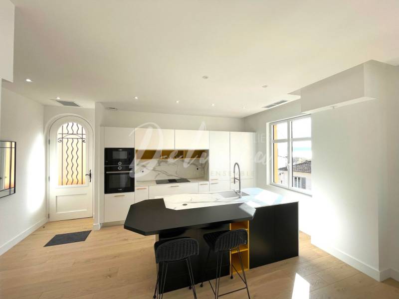 Appartement à vendre dans le centre-ville de Sainte-Maxime 