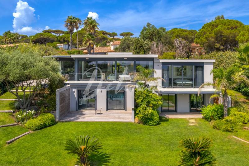 Villa contemporaine à vendre à Ramatuelle 